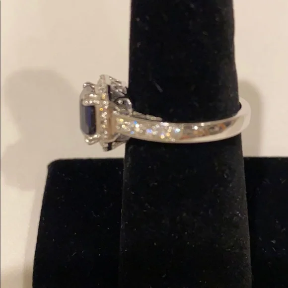 Blue Sapphire CZ Ring - Picture 4 of 7